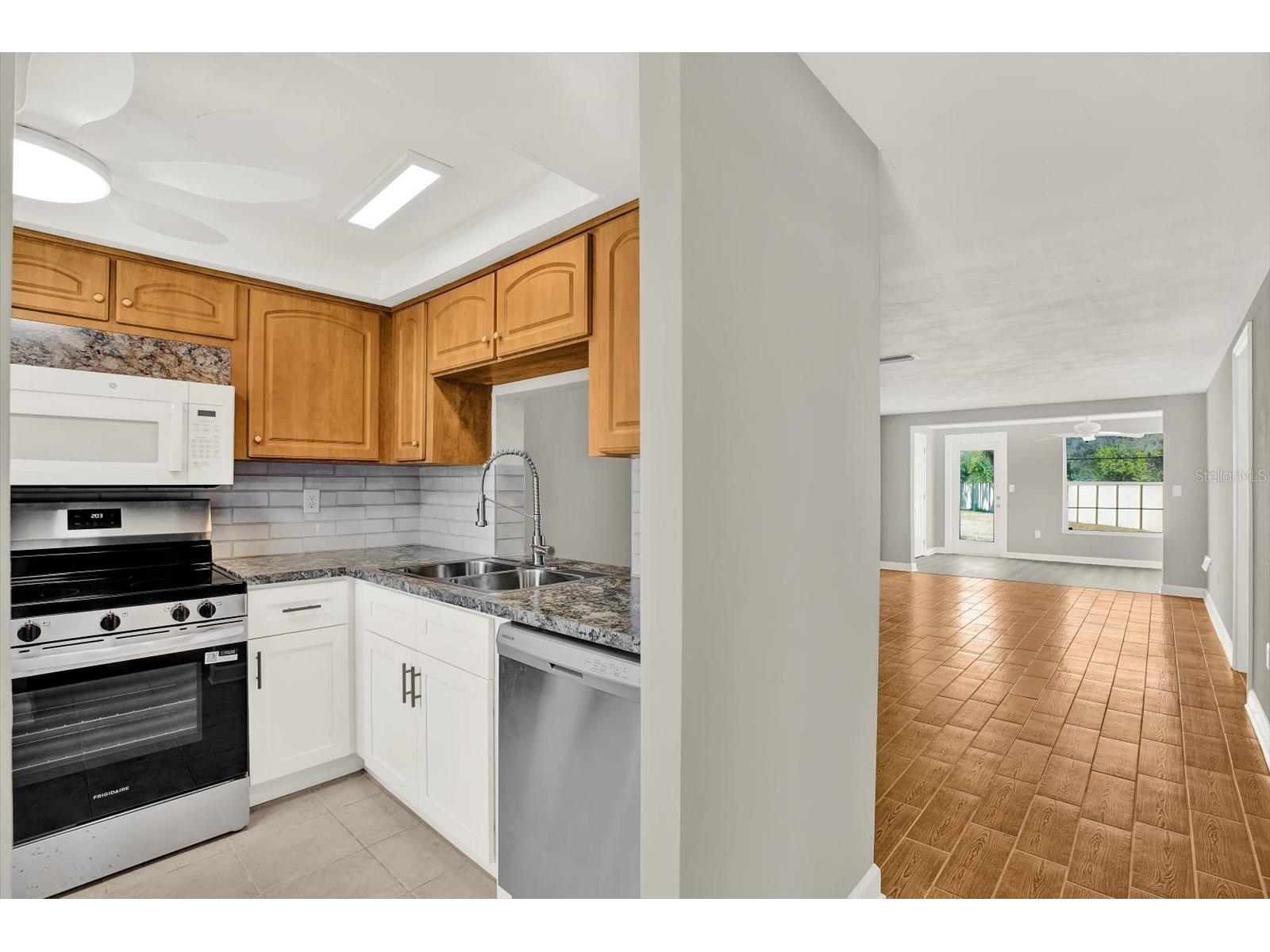 4455 Rustic Drive New Port Richey FL 34652 W7882738 image7