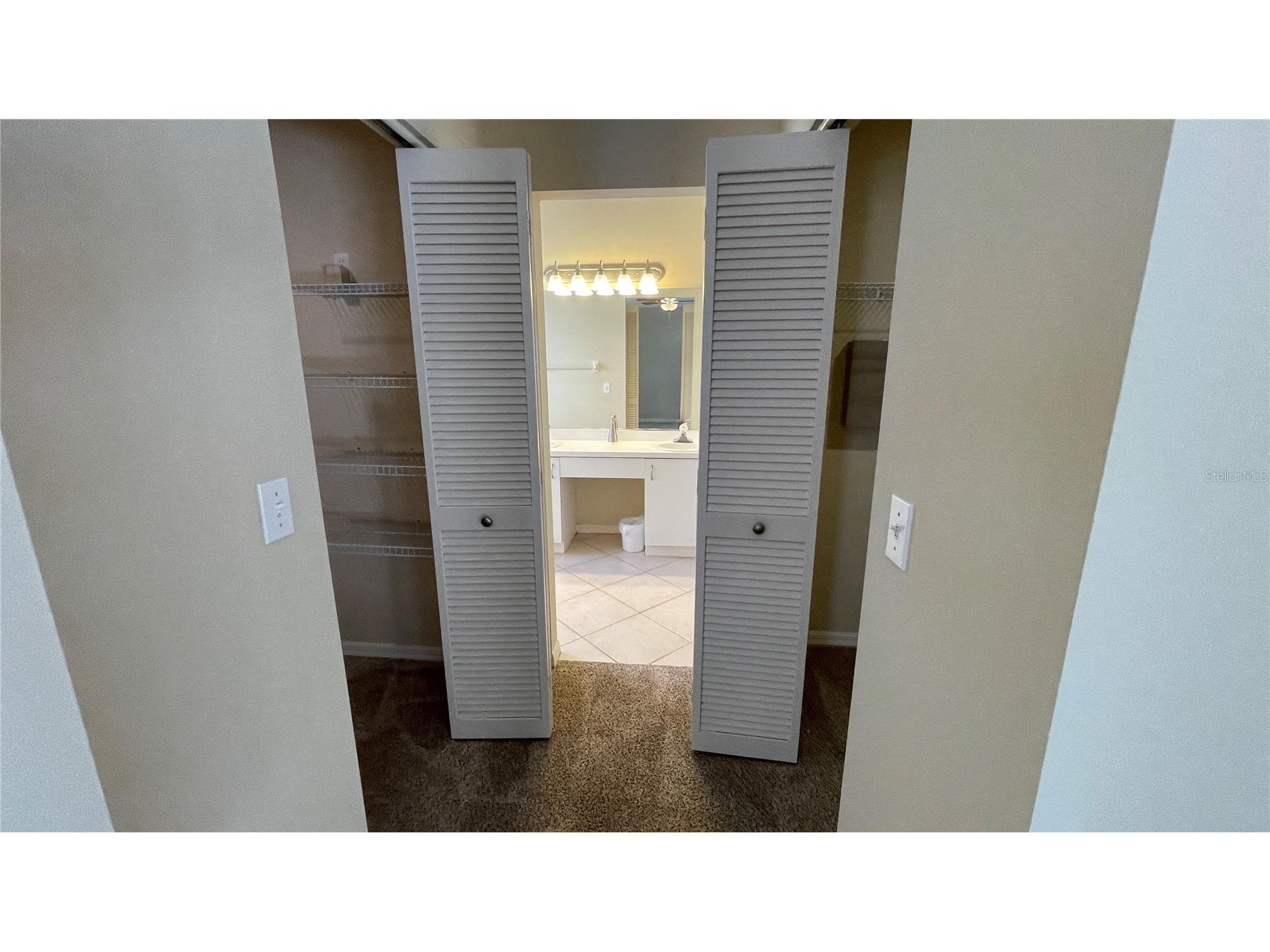 4456 Del Sol Boulevard Sarasota FL 34243 A4693091 image13