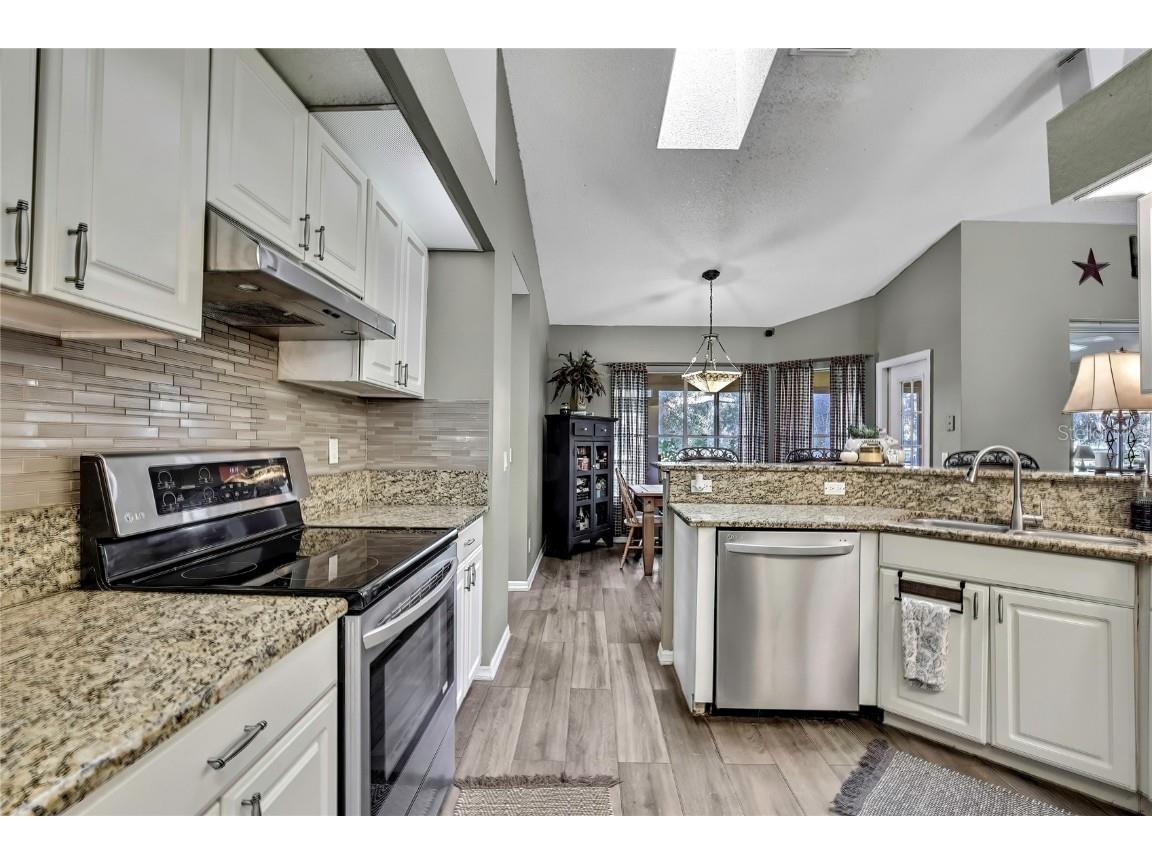 4457 Cr 542h Bushnell FL 33513 TB8415628 image12