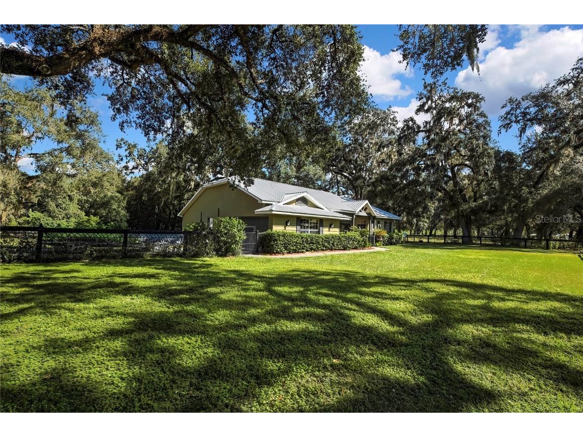 4457 Cr 542h Bushnell FL 33513 TB8415628 image35