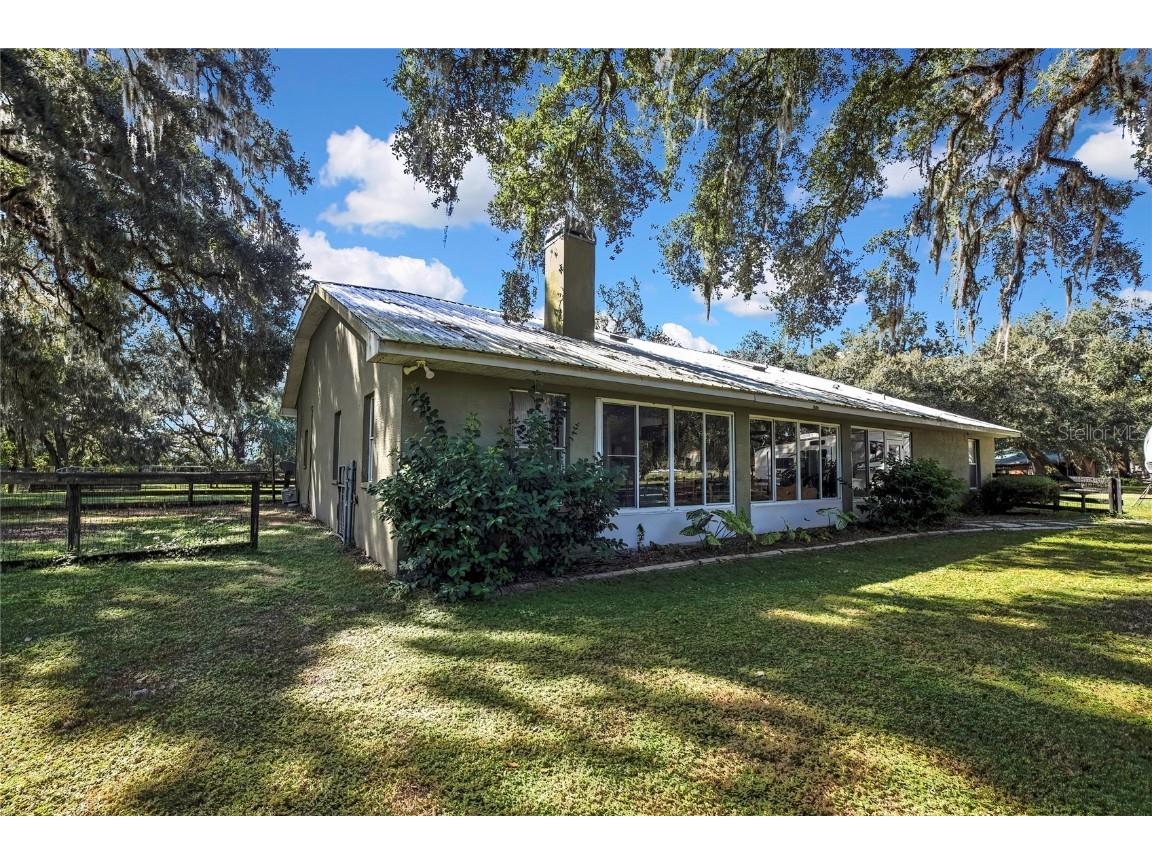 4457 Cr 542h Bushnell FL 33513 TB8415628 image39