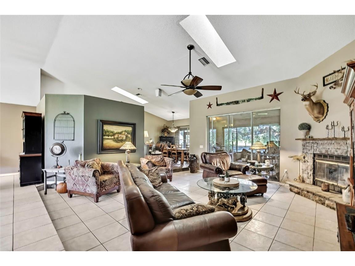 4457 Cr 542h Bushnell FL 33513 TB8415628 image5