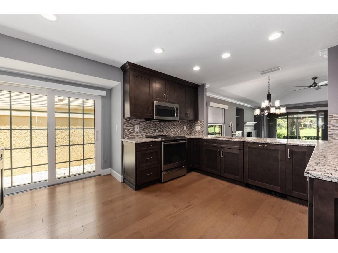 4459 Oakley Greene #62 Sarasota FL 34235 A4673777 image13