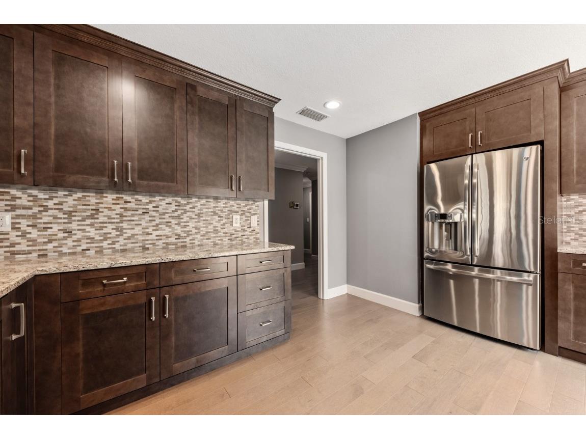 4459 Oakley Greene #62 Sarasota FL 34235 A4673777 image15