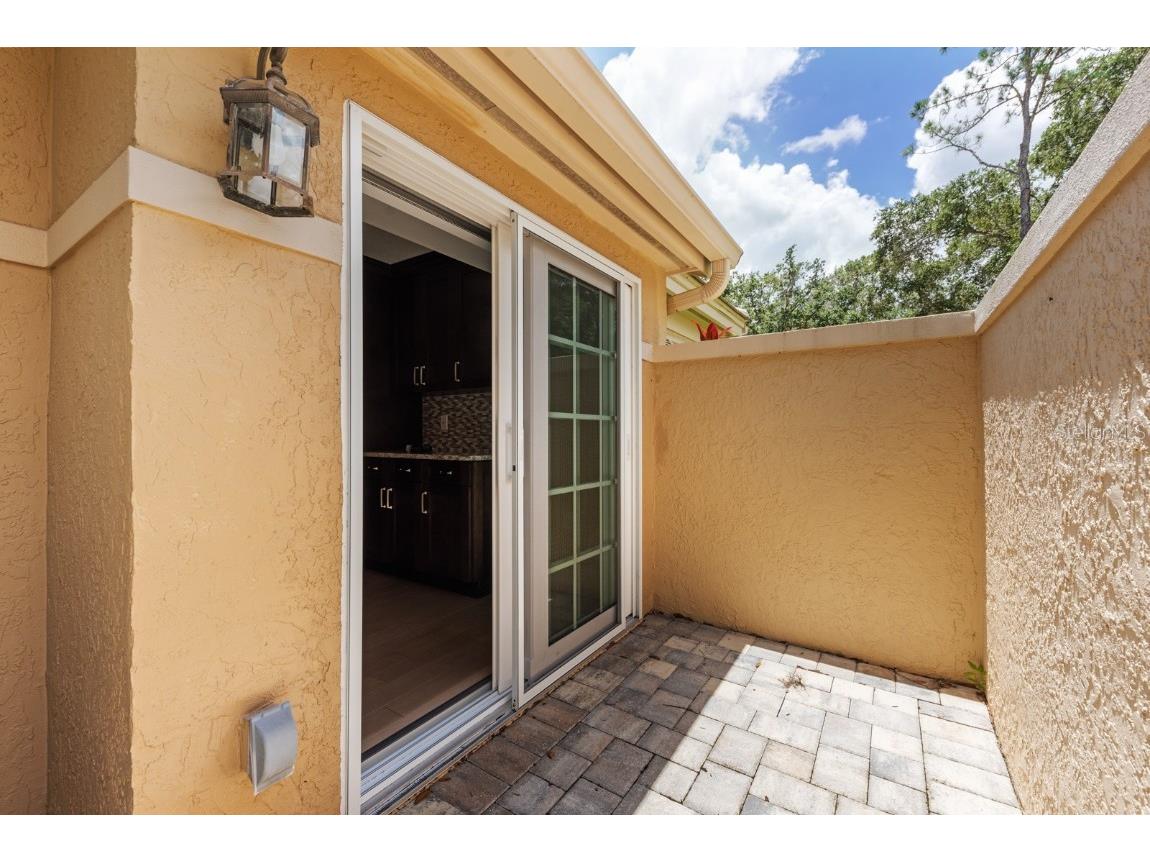 4459 Oakley Greene #62 Sarasota FL 34235 A4673777 image17