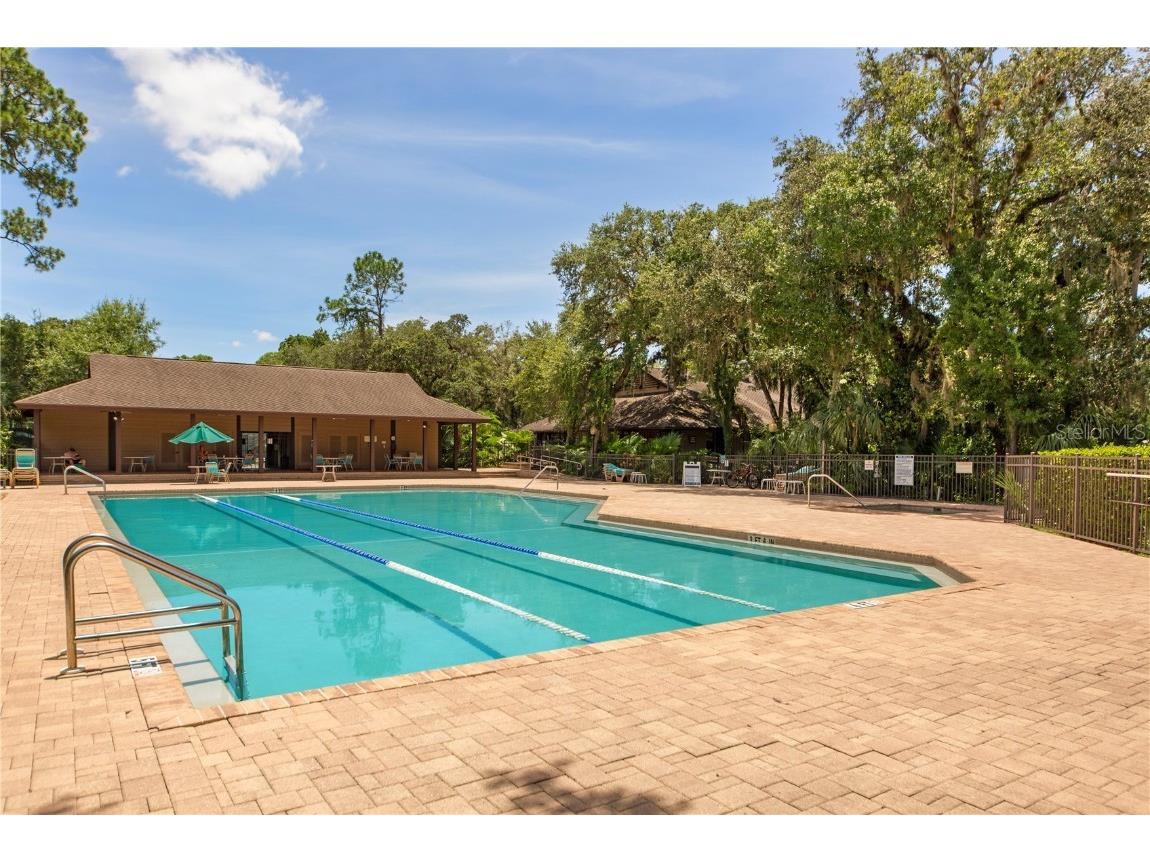 4459 Oakley Greene #62 Sarasota FL 34235 A4673777 image41