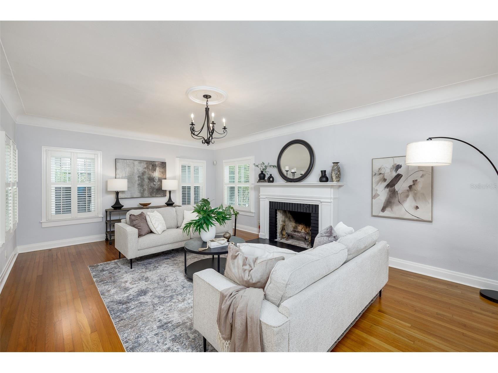 446 16th Avenue NE Saint Petersburg FL 33704 TB8467265 image11