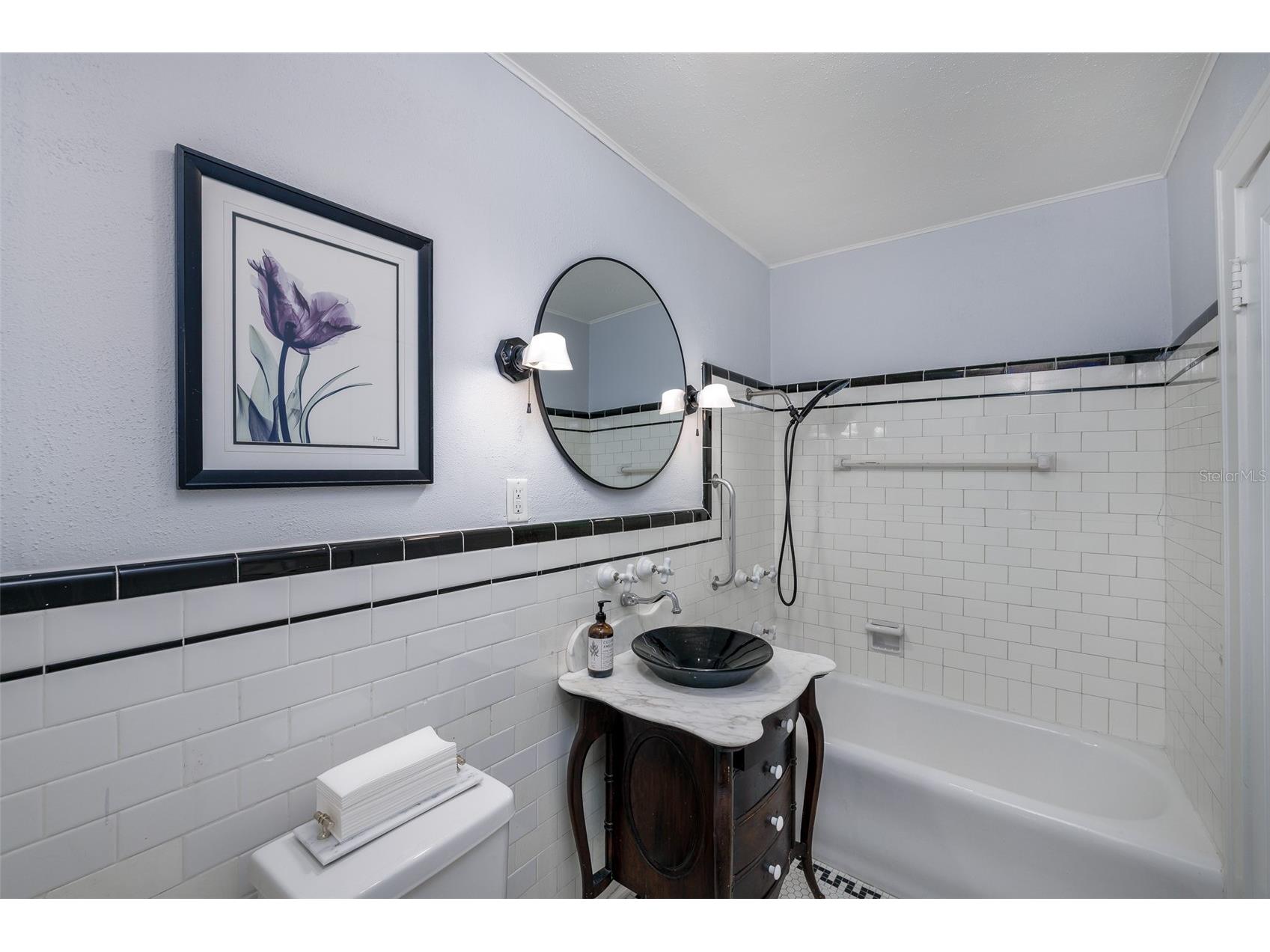 446 16th Avenue NE Saint Petersburg FL 33704 TB8467265 image28