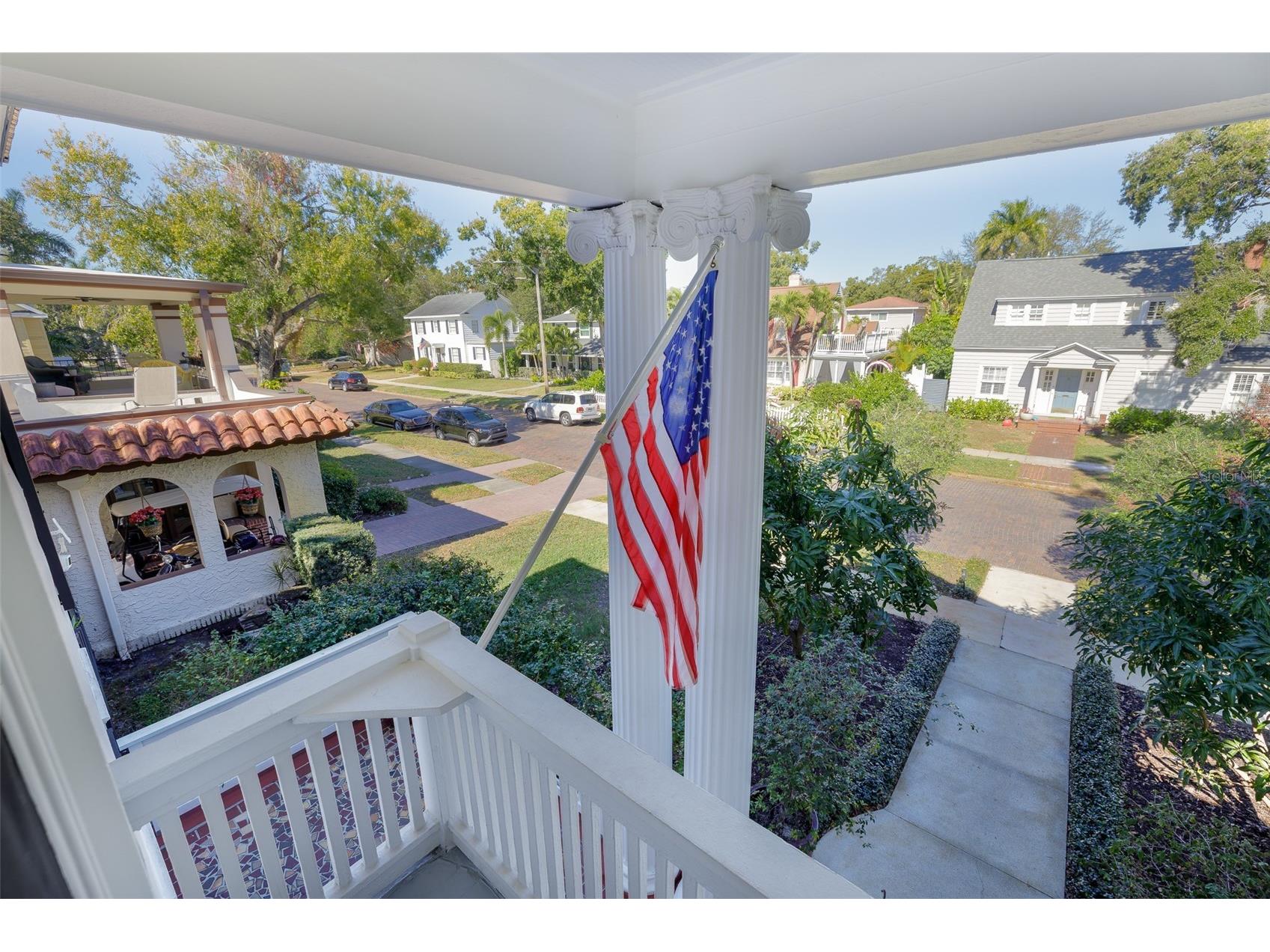 446 16th Avenue NE Saint Petersburg FL 33704 TB8467265 image36