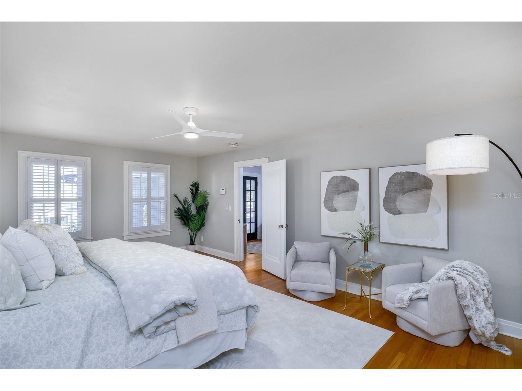 446 16th Avenue NE Saint Petersburg FL 33704 TB8467265 image50