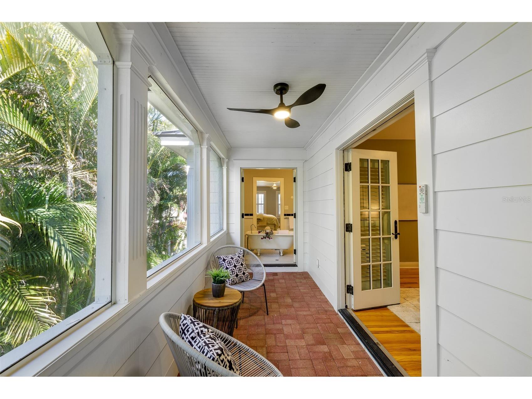 446 16th Avenue NE Saint Petersburg FL 33704 TB8467265 image52