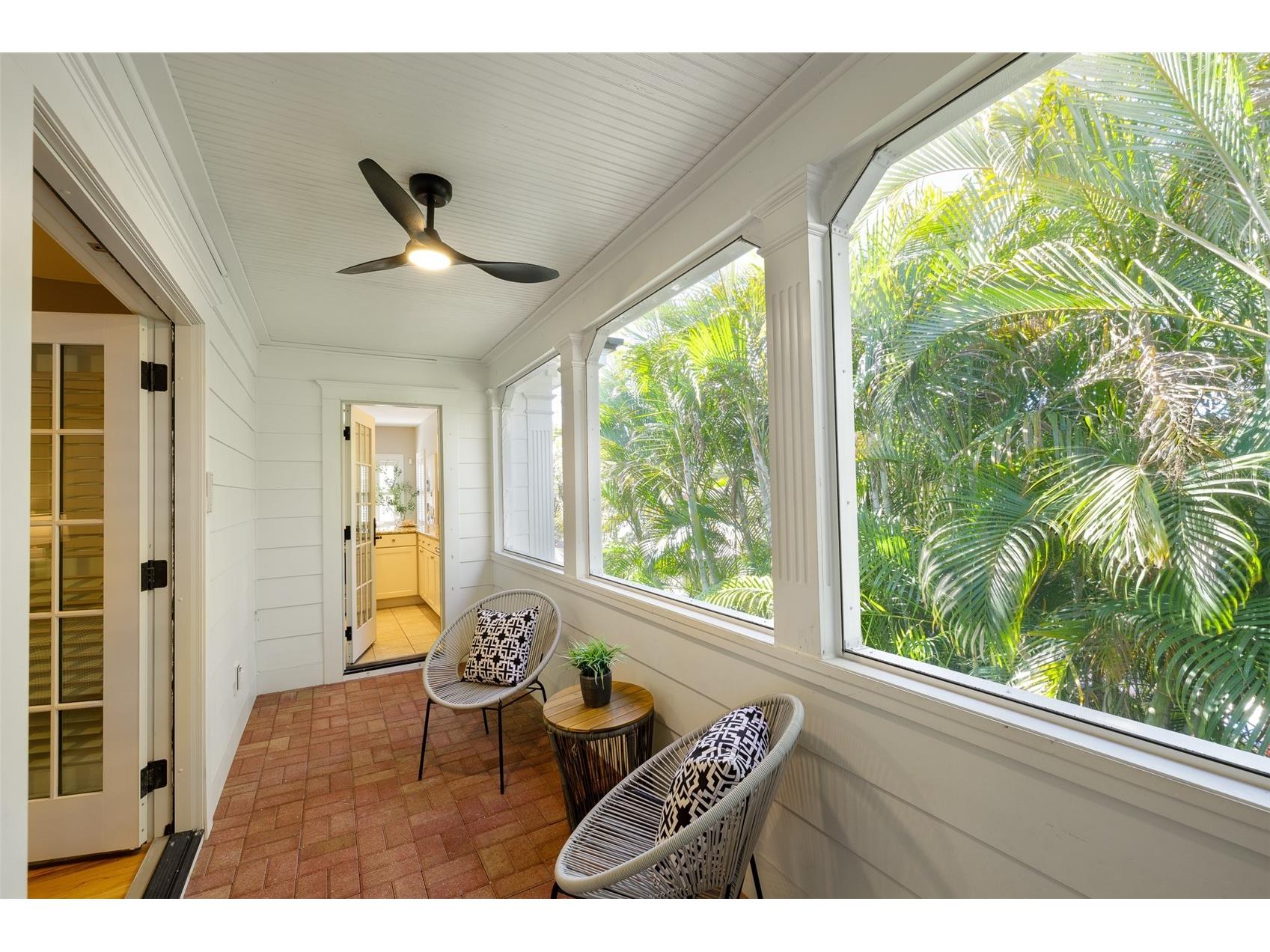 446 16th Avenue NE Saint Petersburg FL 33704 TB8467265 image53