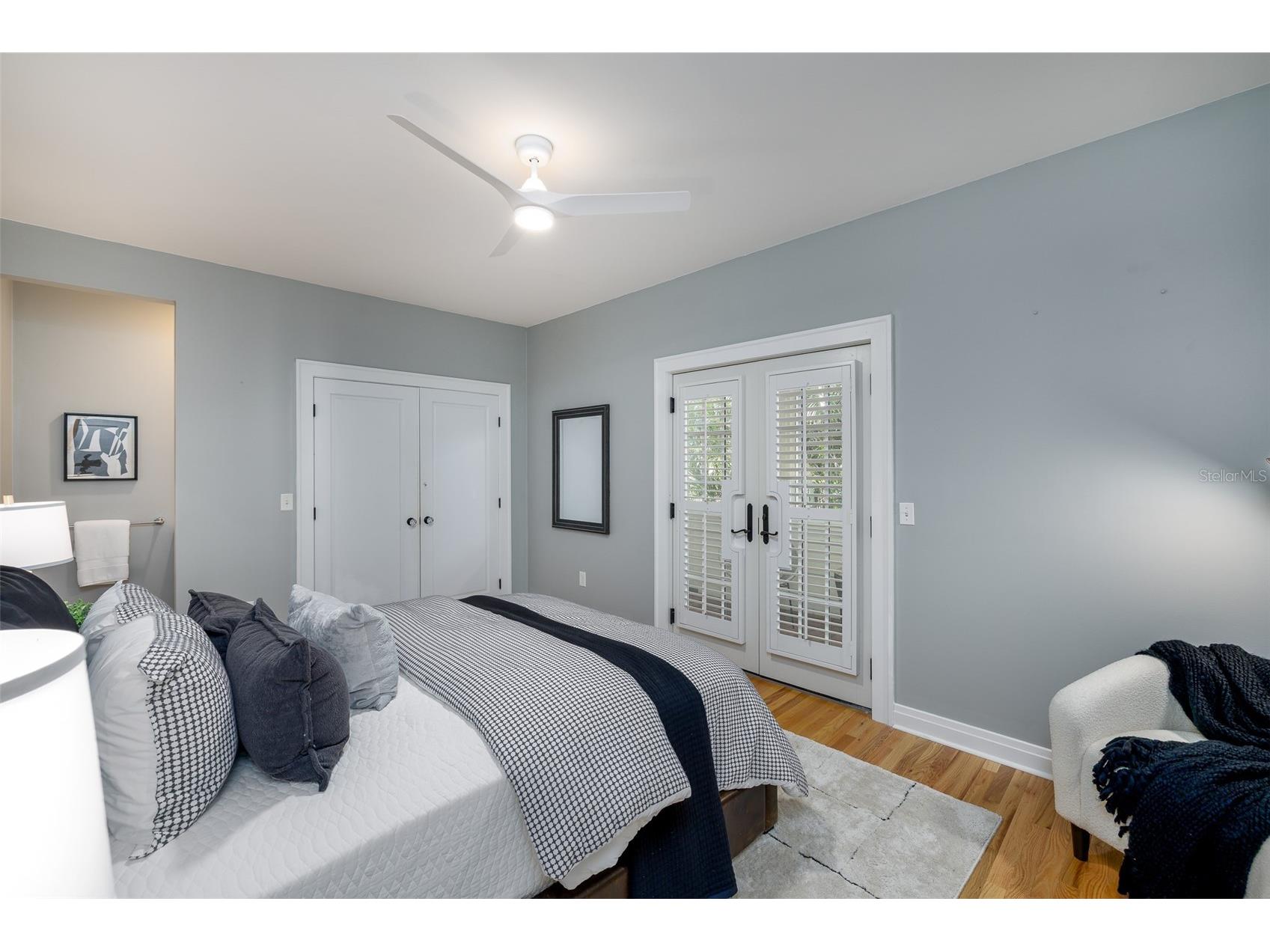 446 16th Avenue NE Saint Petersburg FL 33704 TB8467265 image54