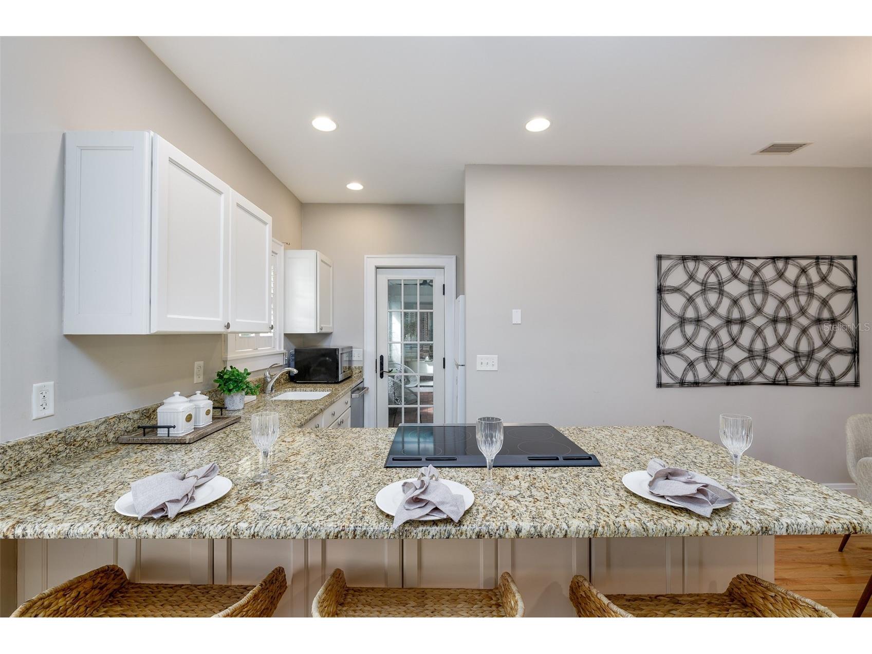 446 16th Avenue NE Saint Petersburg FL 33704 TB8467265 image62