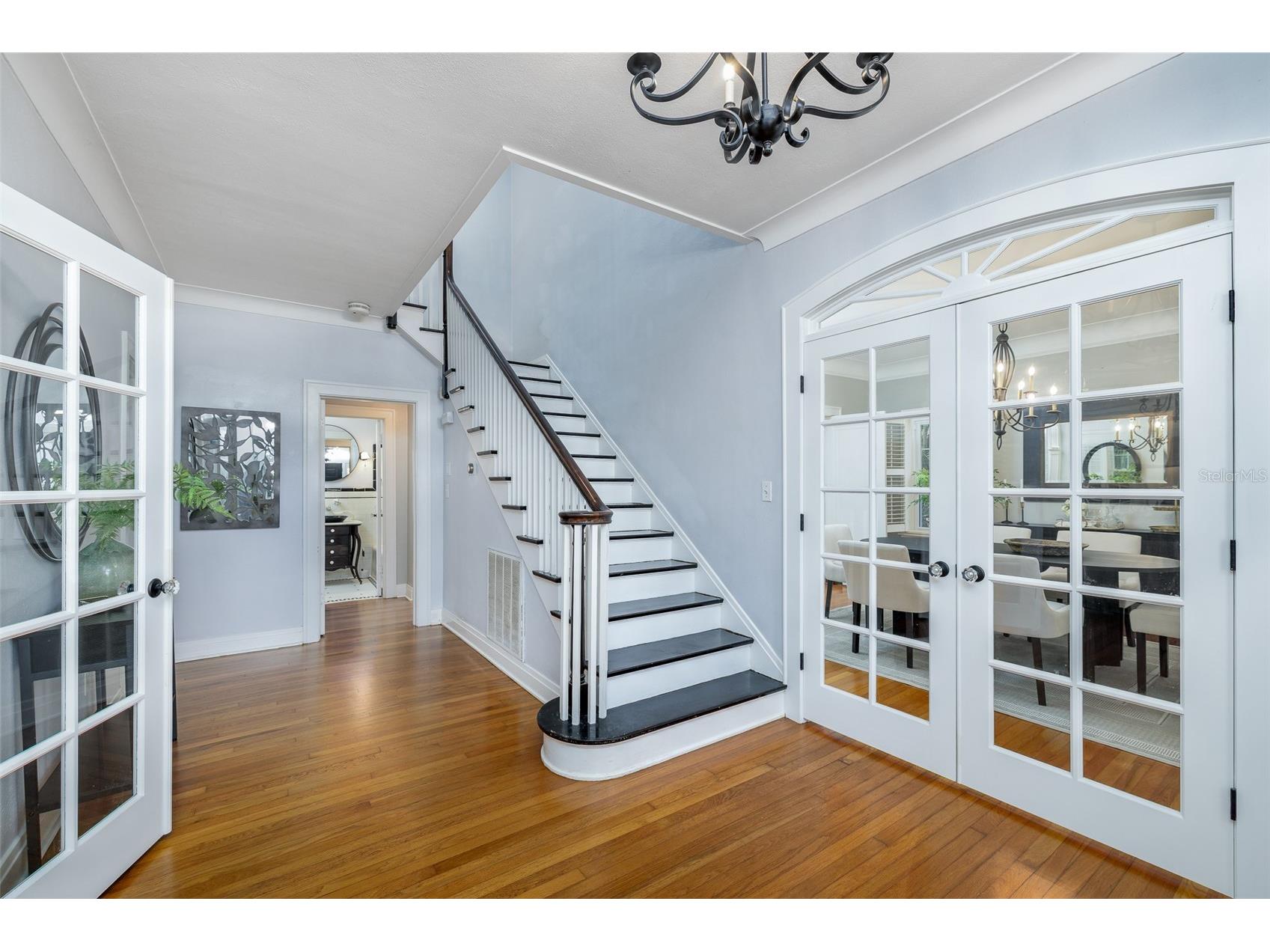 446 16th Avenue NE Saint Petersburg FL 33704 TB8467265 image8