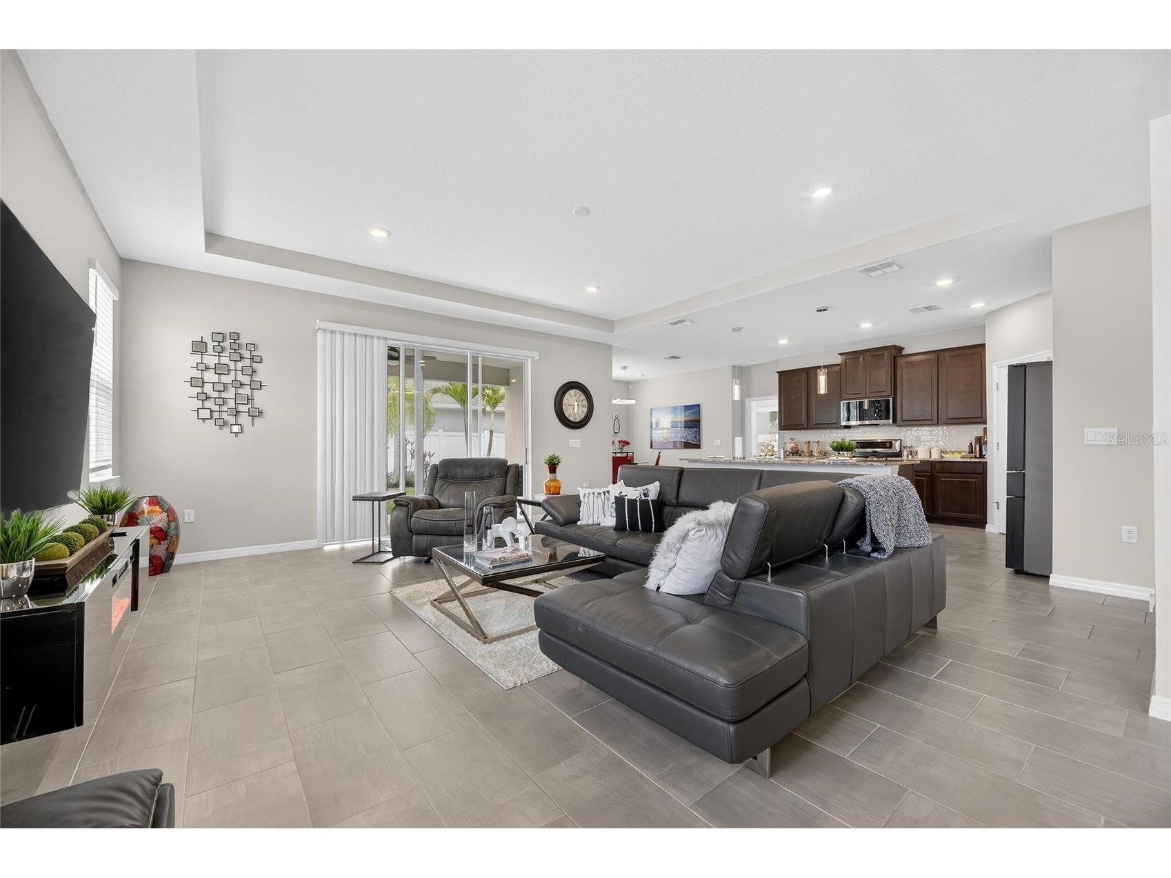 446 6th Avenue NW Ruskin FL 33570 TB8481858 image13