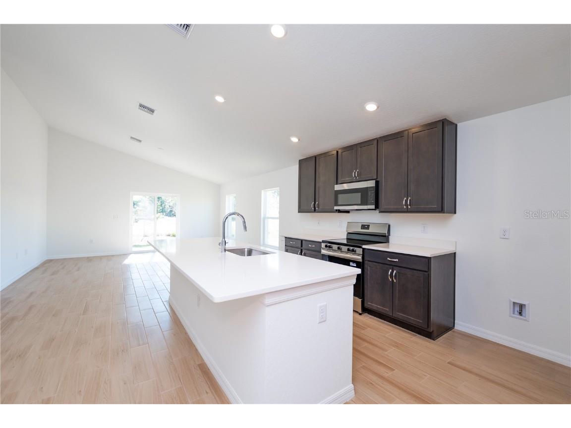 446 Brady Street Frostproof FL 33843 R4909724 image4