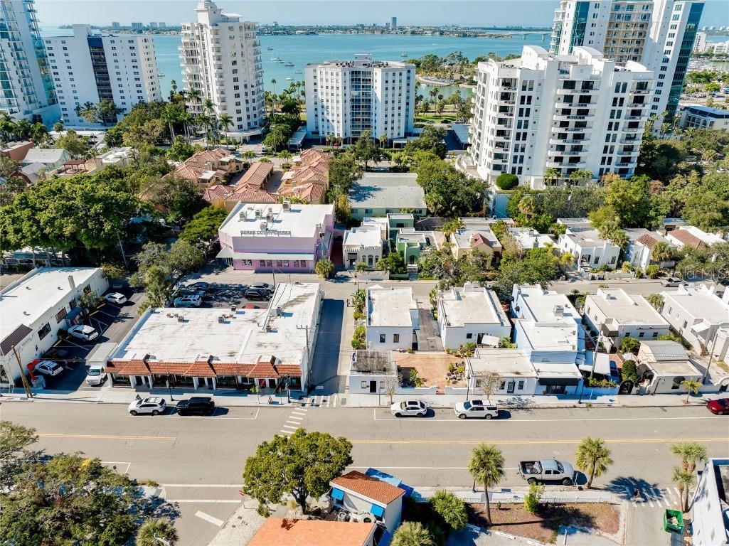 446 Burns Court Sarasota FL 34236 A4671273 image35