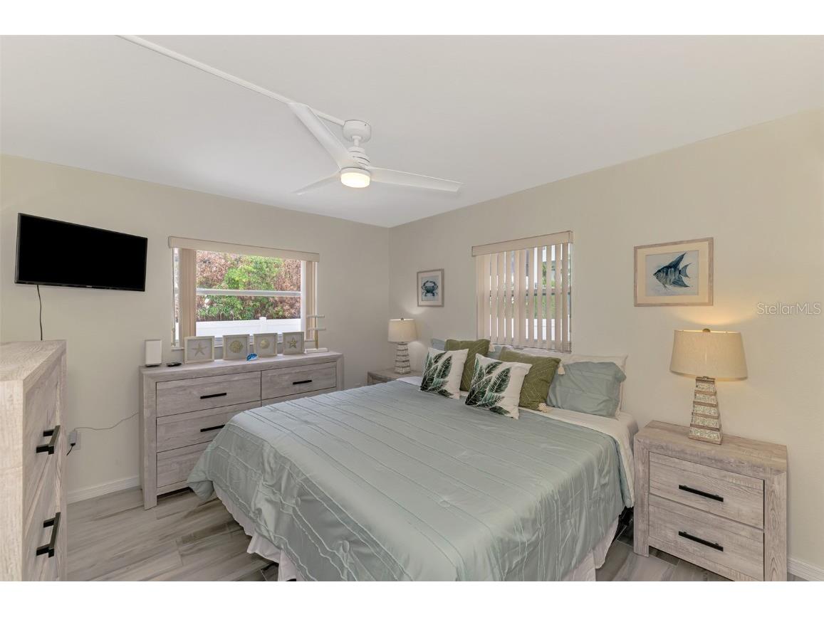 446 Canal Road #5 Sarasota FL 34242 A4605587 image14