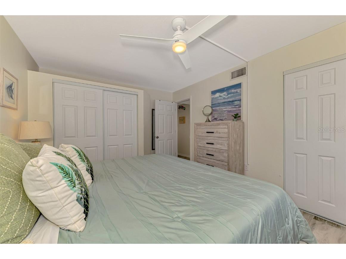 446 Canal Road #5 Sarasota FL 34242 A4605587 image17