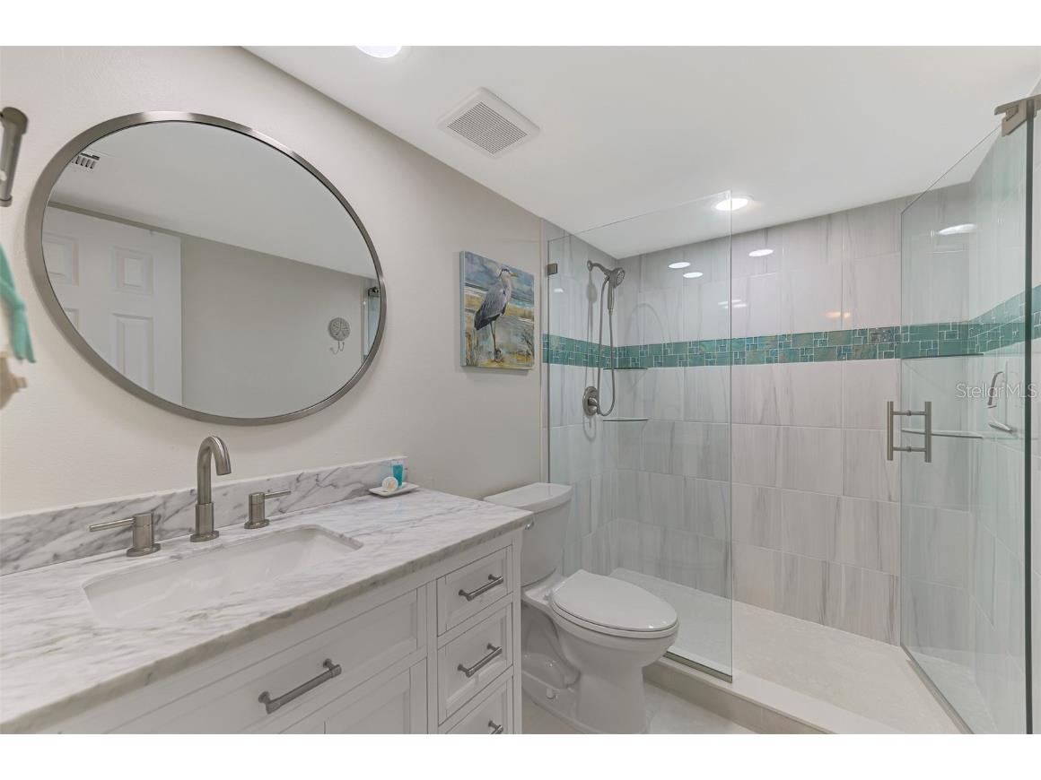 446 Canal Road #5 Sarasota FL 34242 A4605587 image18