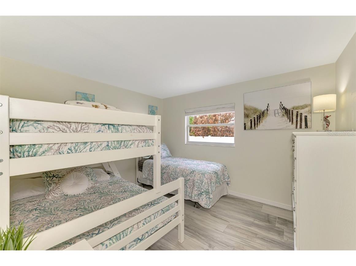 446 Canal Road #5 Sarasota FL 34242 A4605587 image19