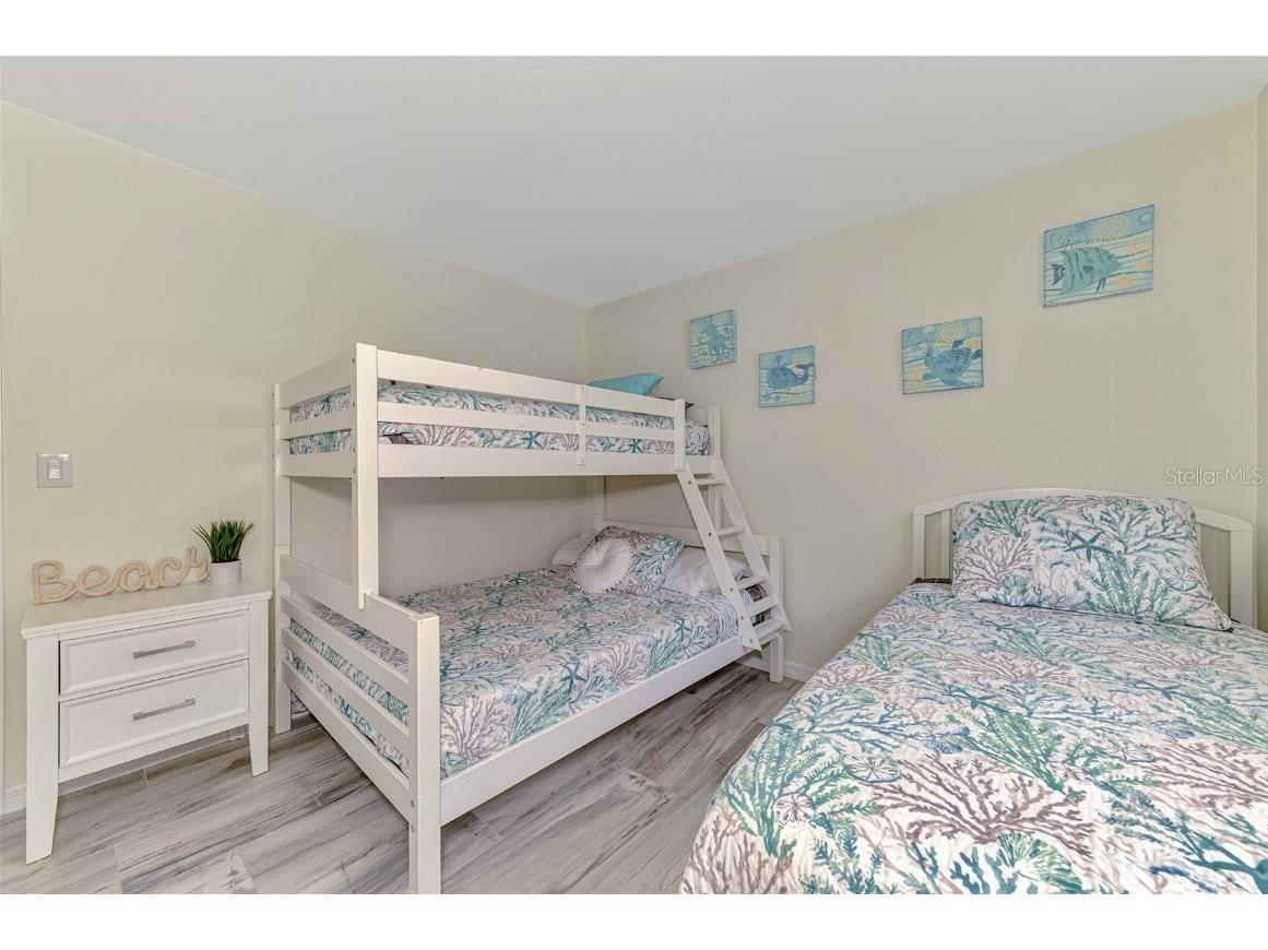 446 Canal Road #5 Sarasota FL 34242 A4605587 image20