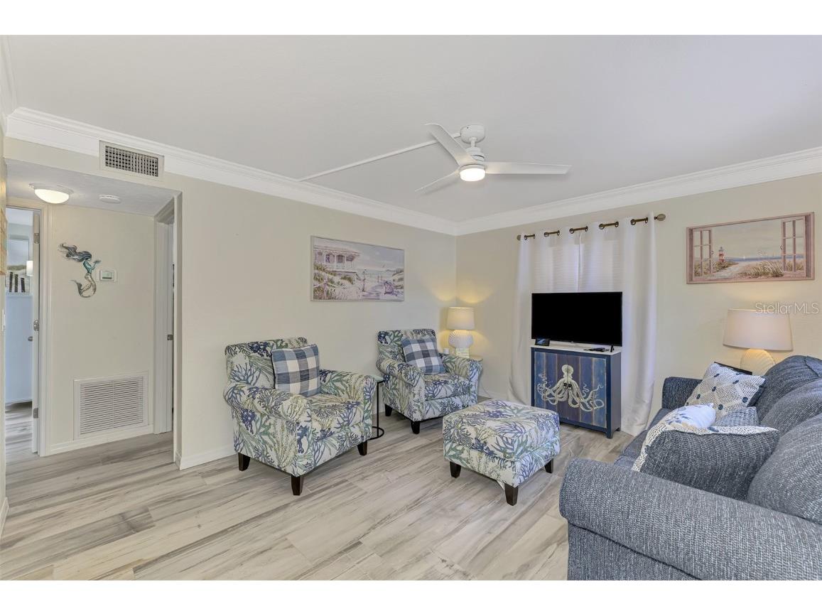 446 Canal Road #5 Sarasota FL 34242 A4605587 image4