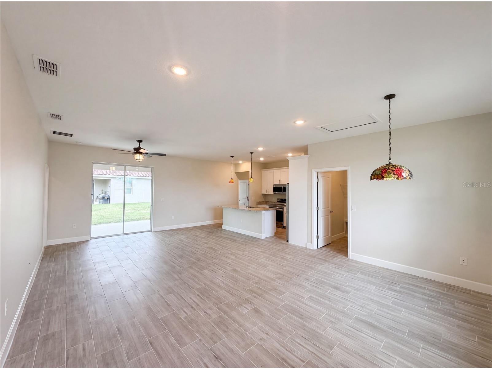 446 Cinnamon Drive Kissimmee FL 34759 O6410740 image3