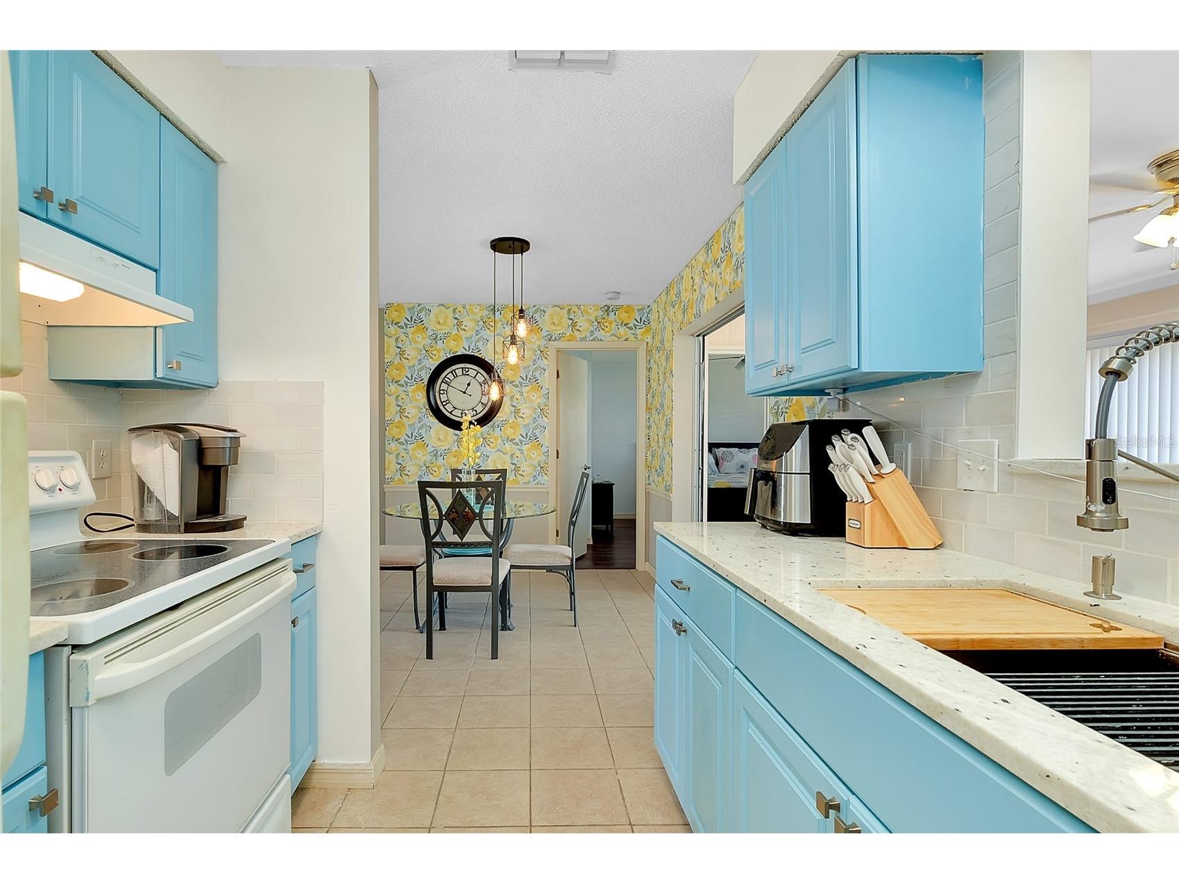 446 Circlewood Drive #L2 Venice FL 34293 N6140910 image22