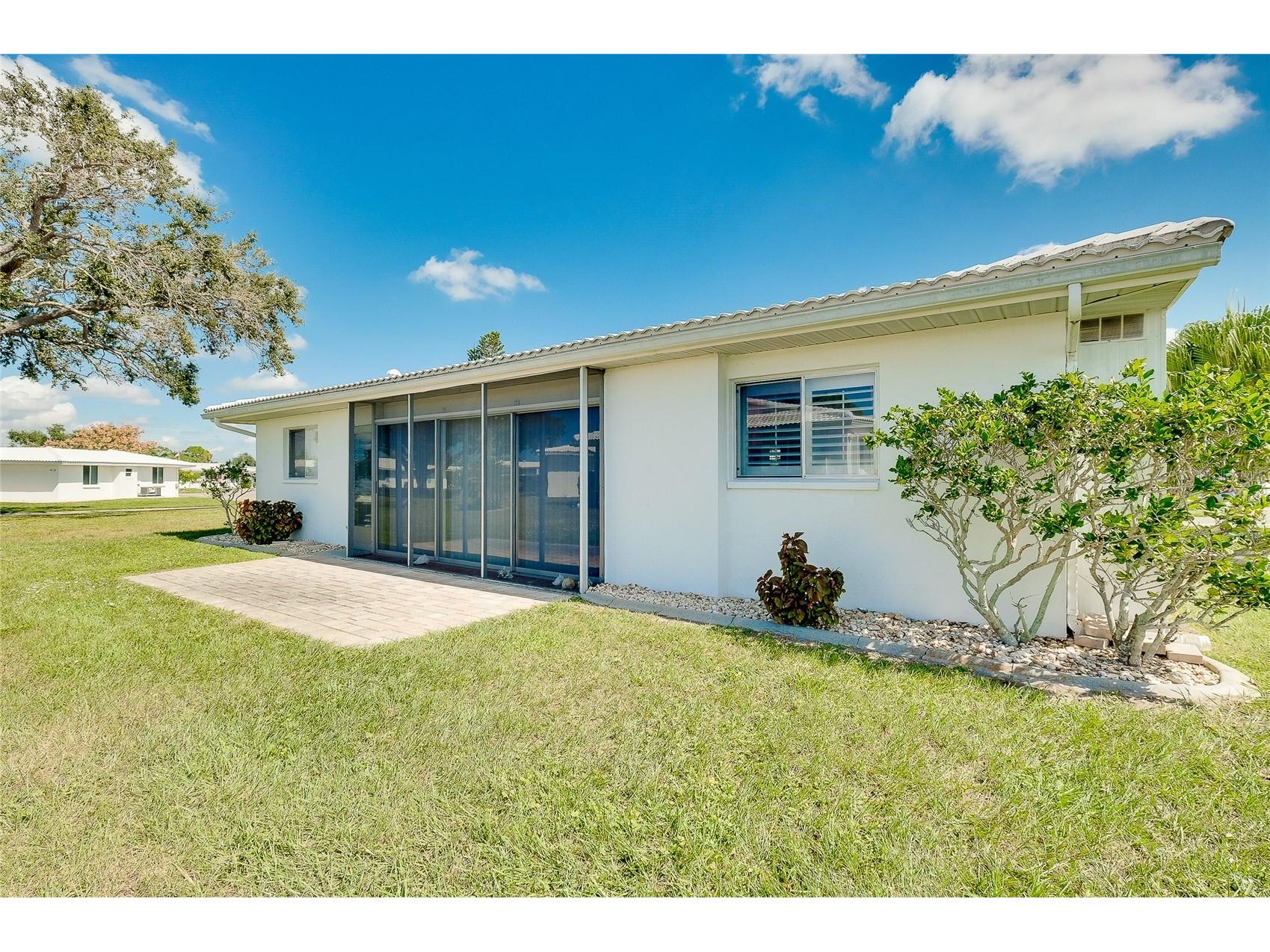 446 Circlewood Drive #L2 Venice FL 34293 N6140910 image8