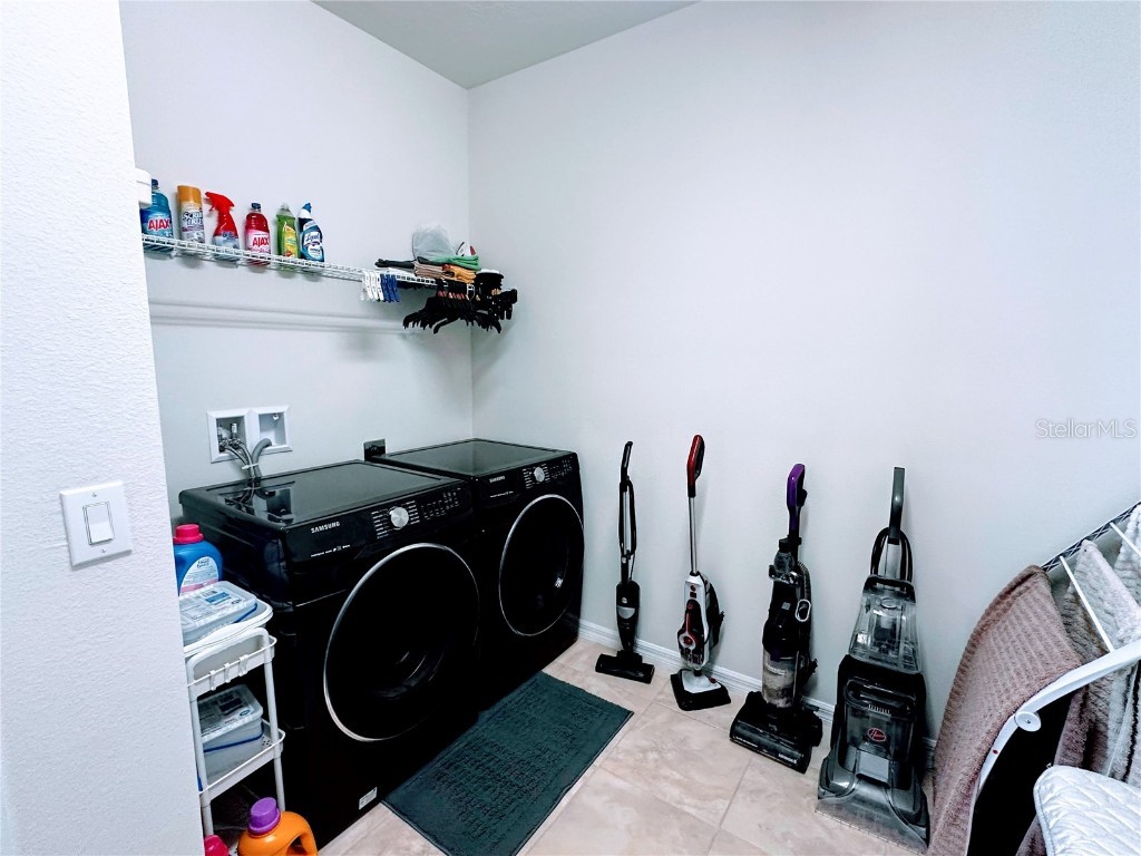 446 Citrus Isle Loop Davenport FL 33837 S5134836 image12