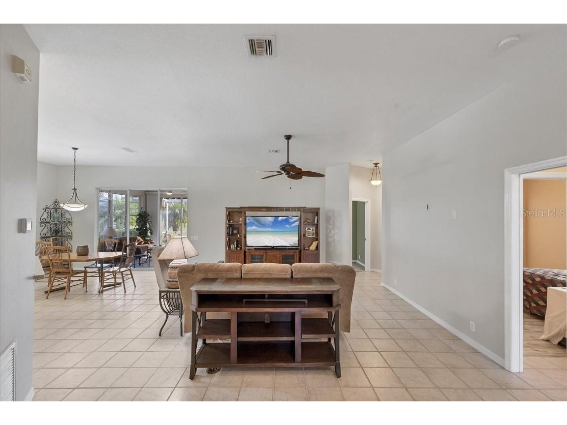 446 Pinewood Lake Drive Venice FL 34285 N6141597 image7