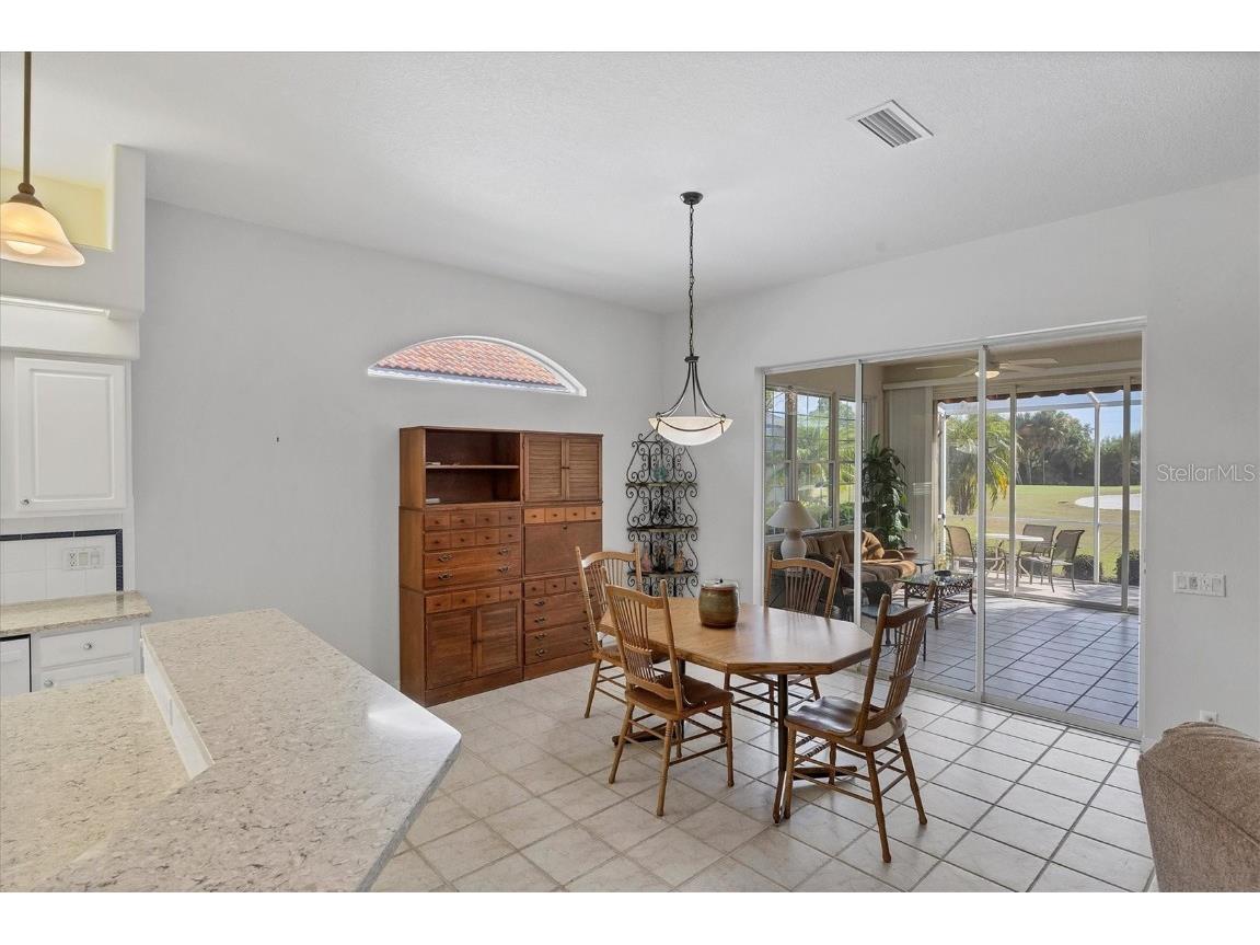 446 Pinewood Lake Drive Venice FL 34285 N6141597 image9