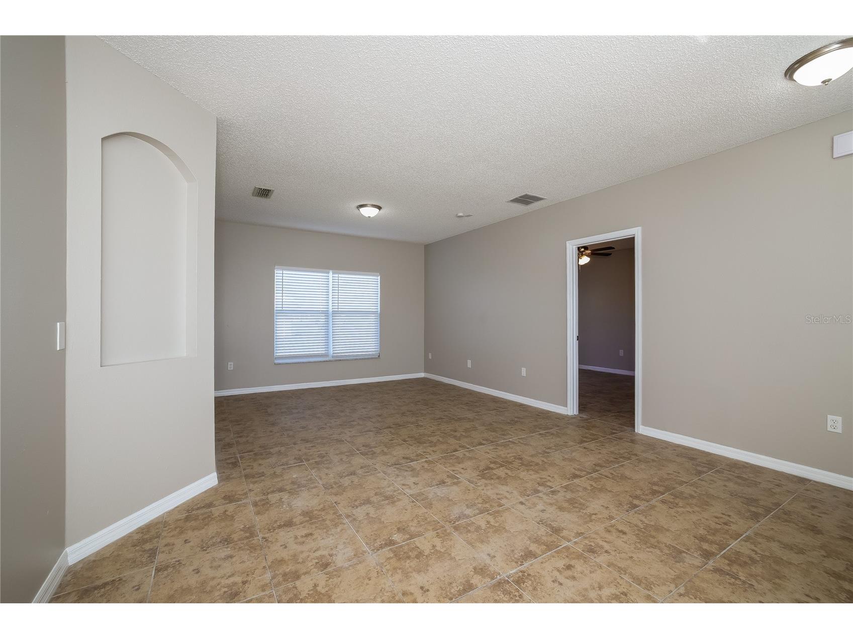 446 Spike Court Kissimmee FL 34759 O6423783 image2