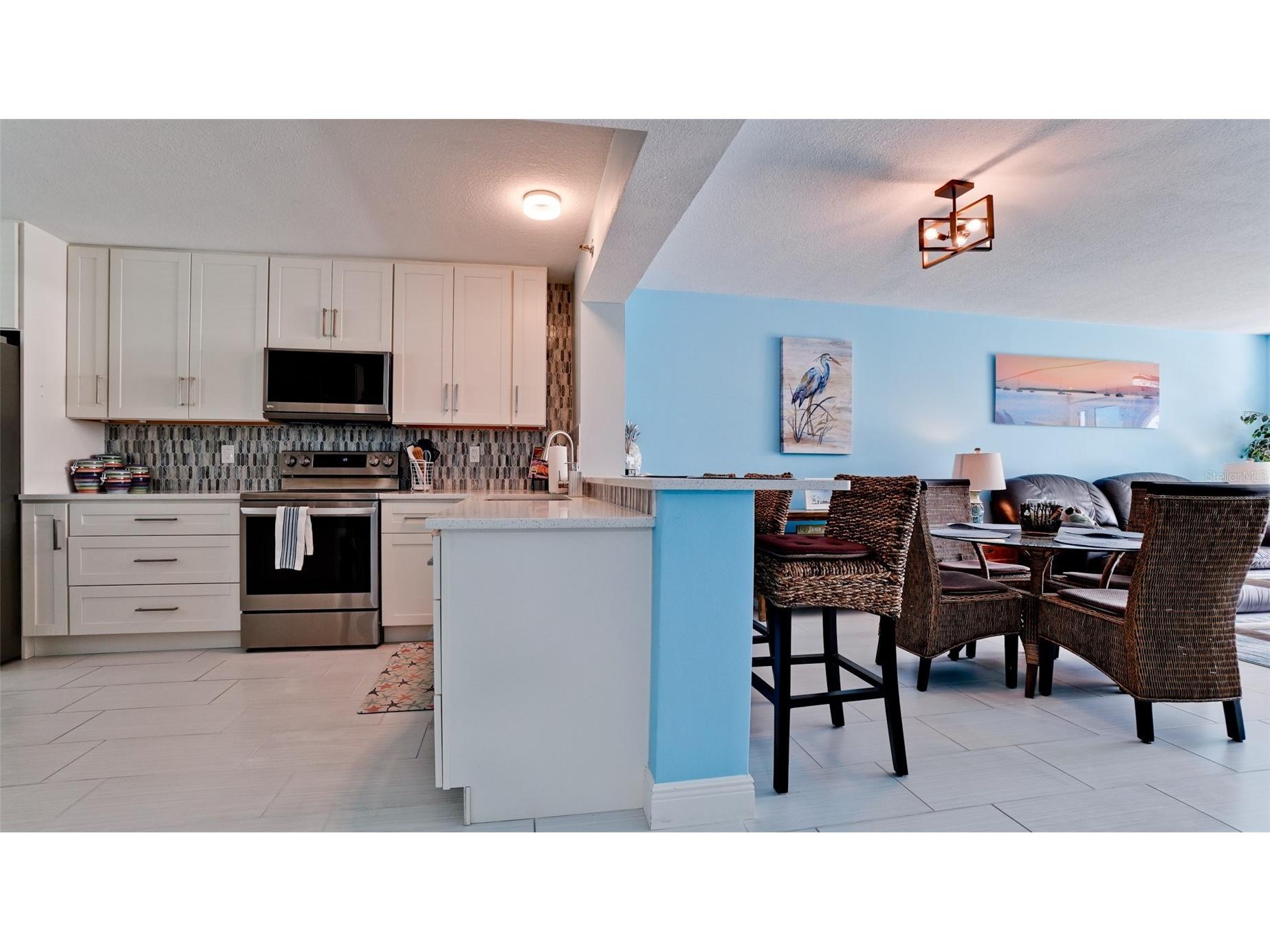 4460 Fairways Boulevard #102 Bradenton FL 34209 A4686303 image8