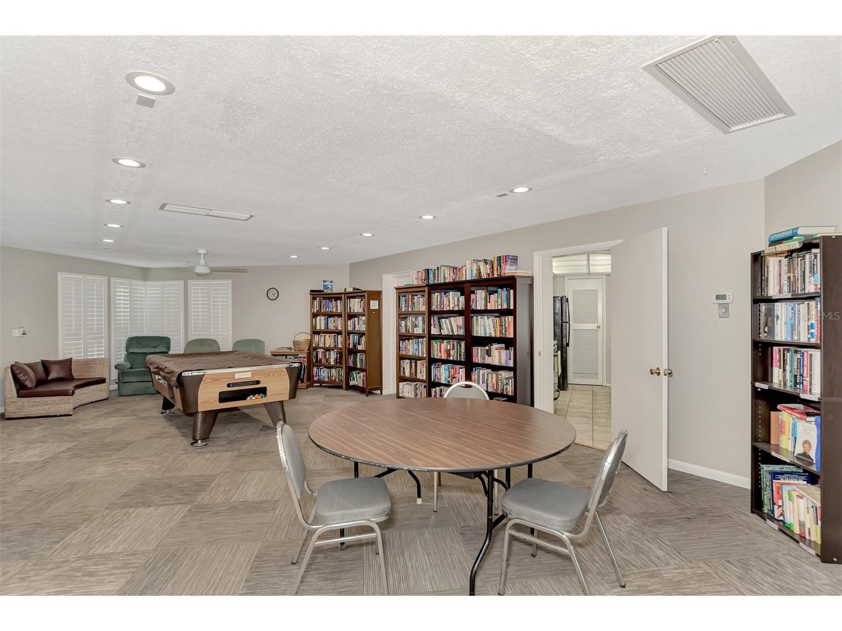 4460 Ironwood Circle #102A Bradenton FL 34209 A4690655 image36