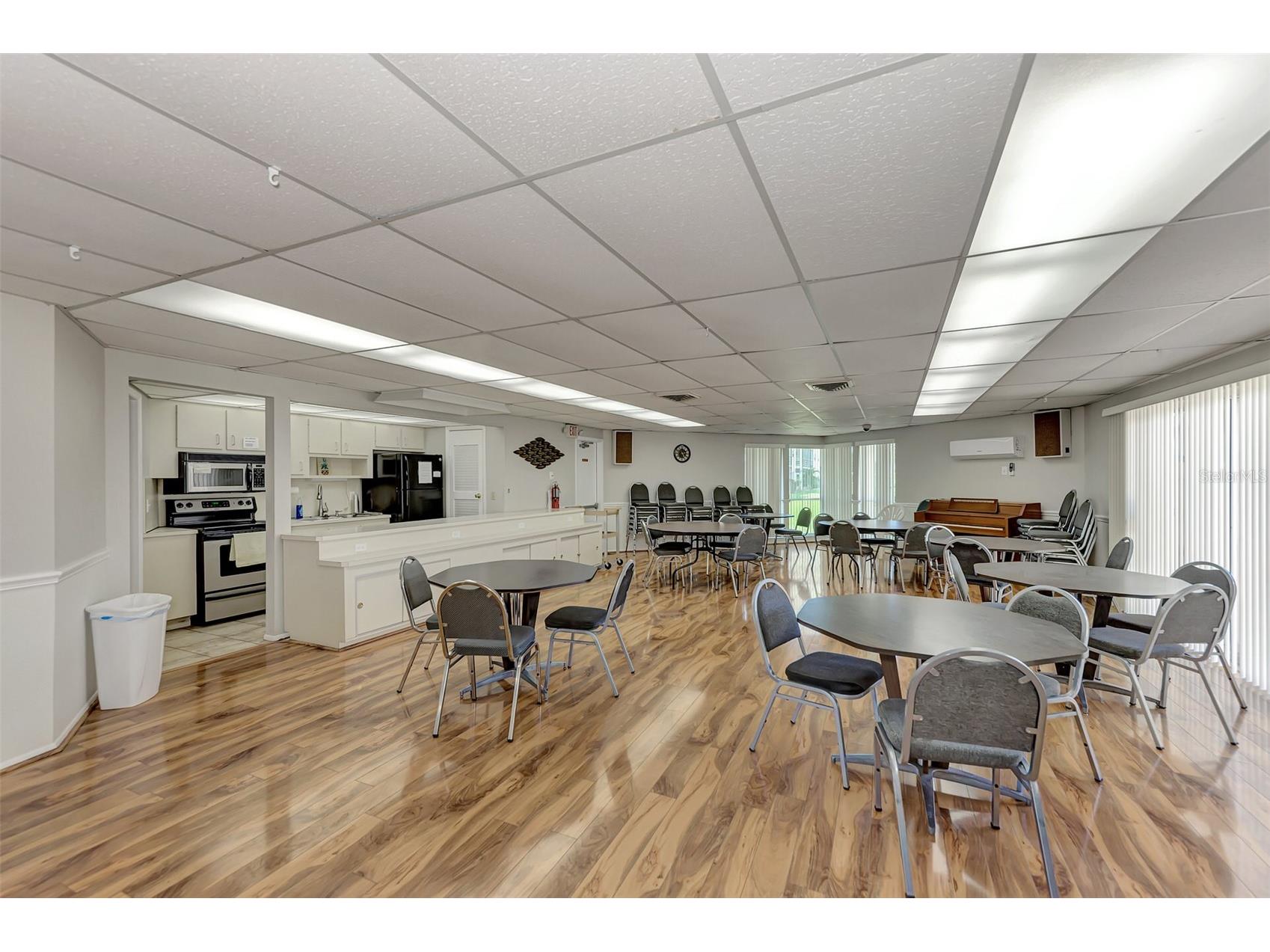 4460 Ironwood Circle #102A Bradenton FL 34209 A4690655 image37