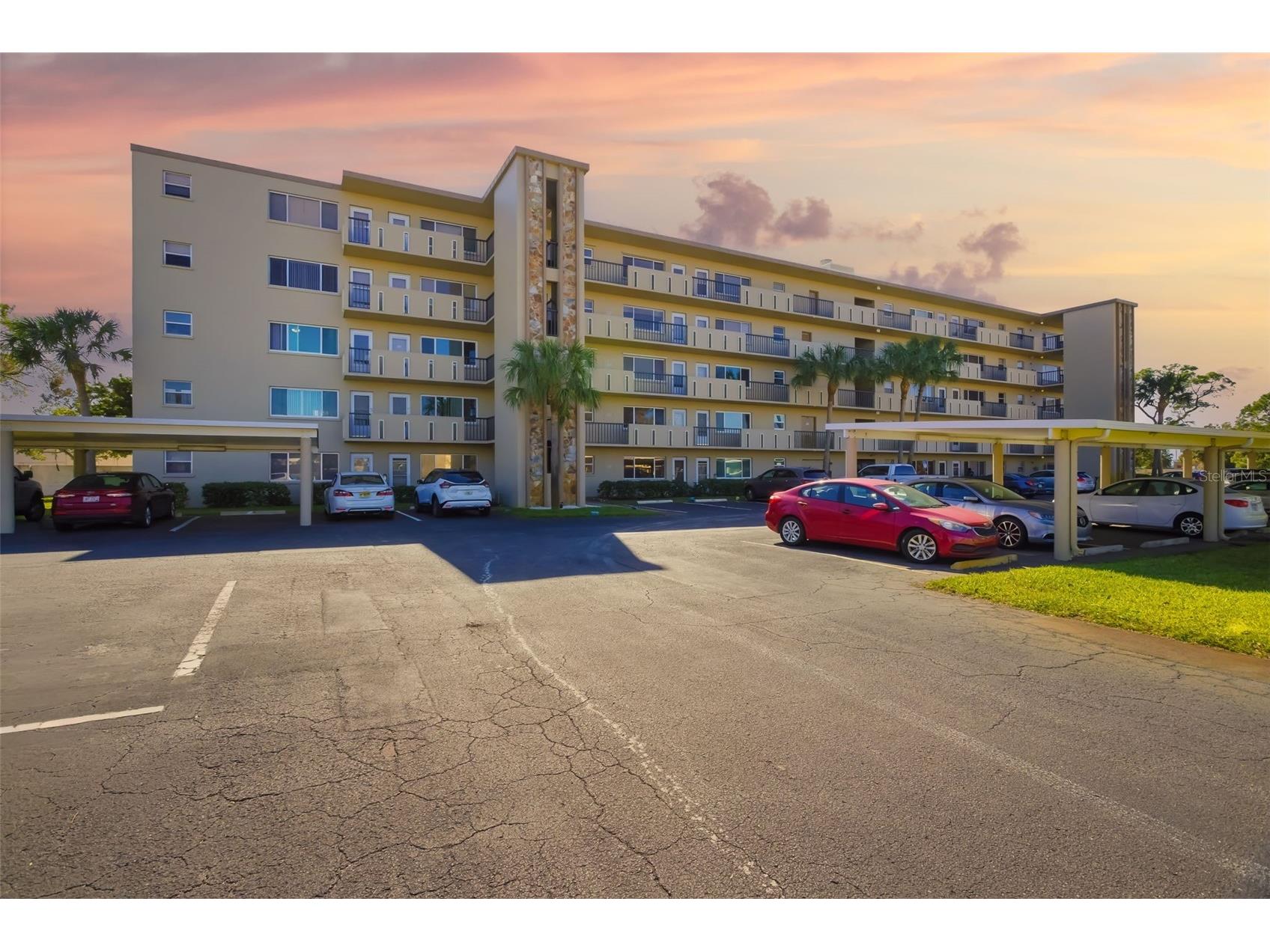 4460 Ironwood Circle #301A Bradenton FL 34209 A4680902 image1