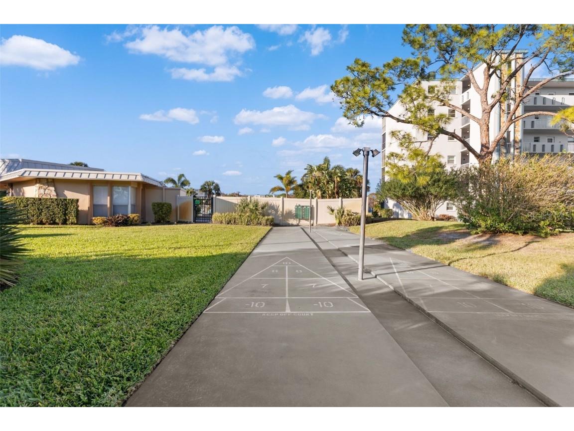 4460 Ironwood Circle #304A Bradenton FL 34209 A4668665 image45