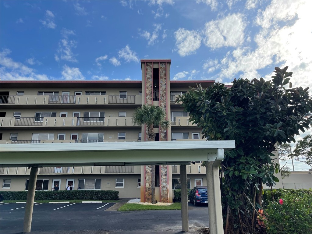 4460 Ironwood Circle 405A, Bradenton, FL, 34209 MLS C7484287