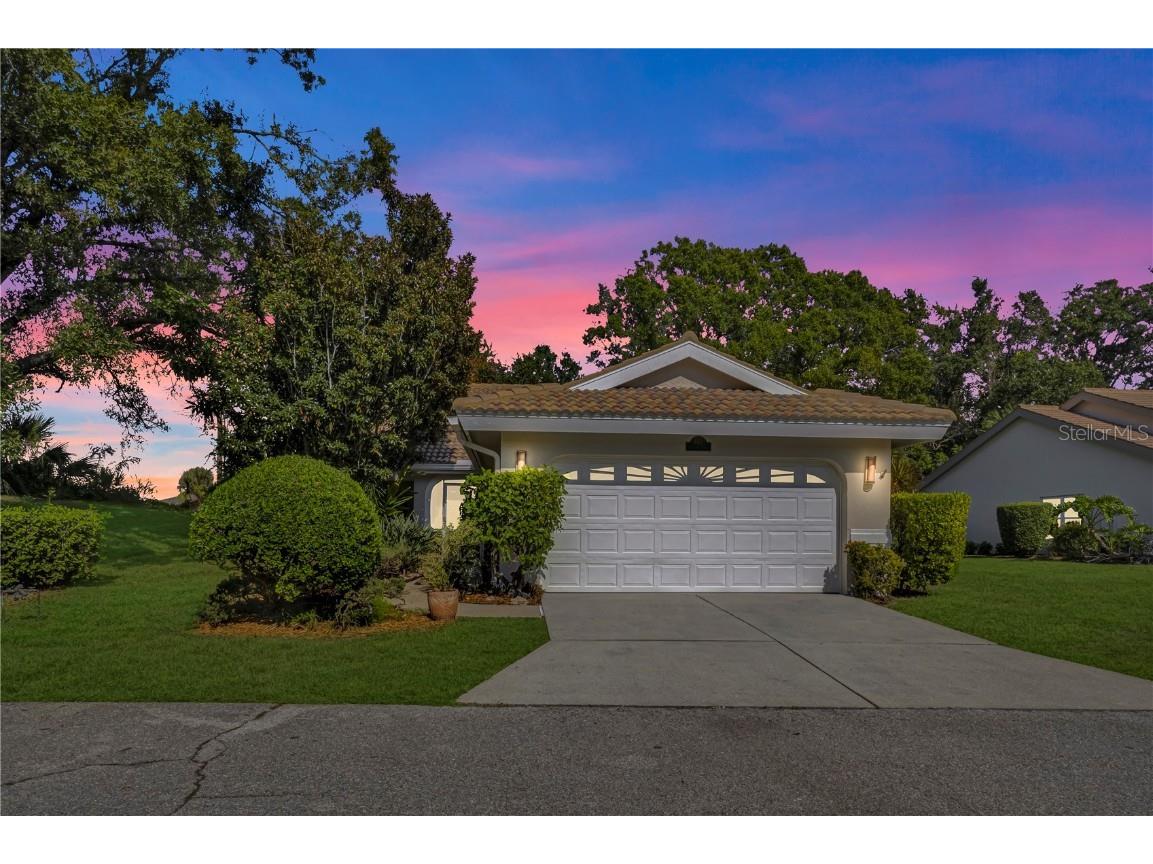 4461 Ascot Circle N Sarasota FL 34235 A4672368 image1