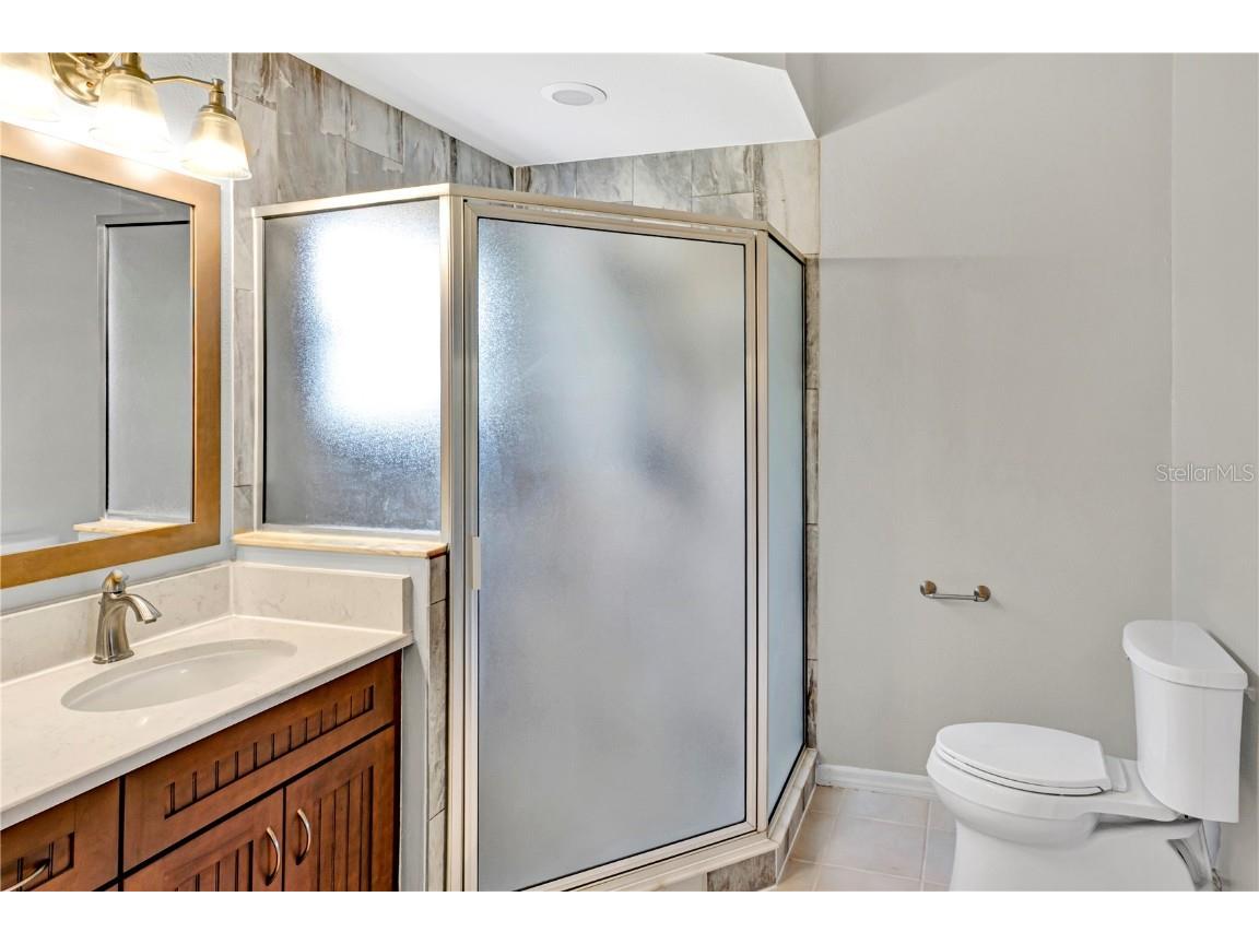 4461 Ascot Circle N Sarasota FL 34235 A4672368 image11