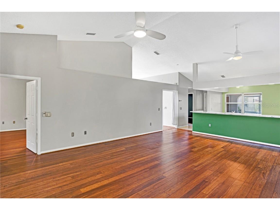 4461 Ascot Circle N Sarasota FL 34235 A4672368 image16