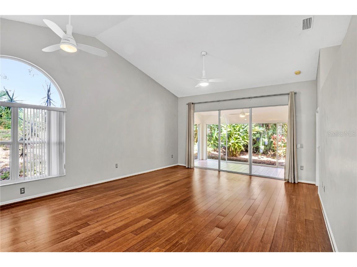 4461 Ascot Circle N Sarasota FL 34235 A4672368 image17