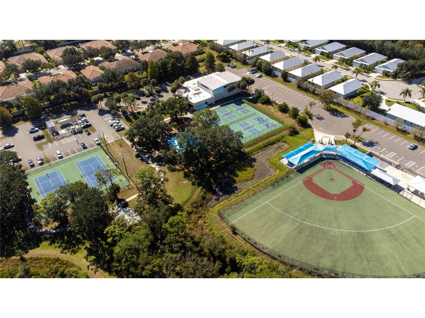 4461 Ascot Circle N Sarasota FL 34235 A4672368 image25