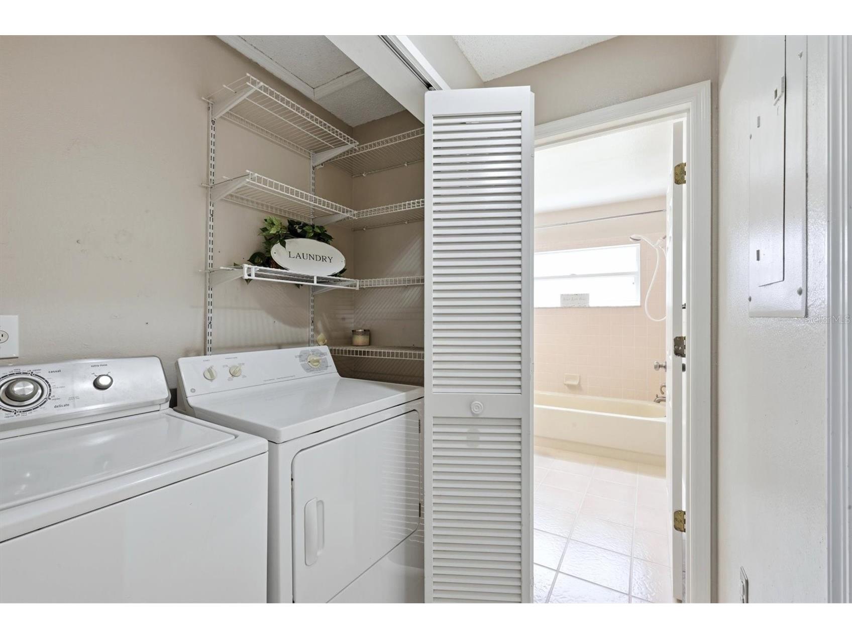 4461 Ascot Circle N Sarasota FL 34235 TB8523658 image29