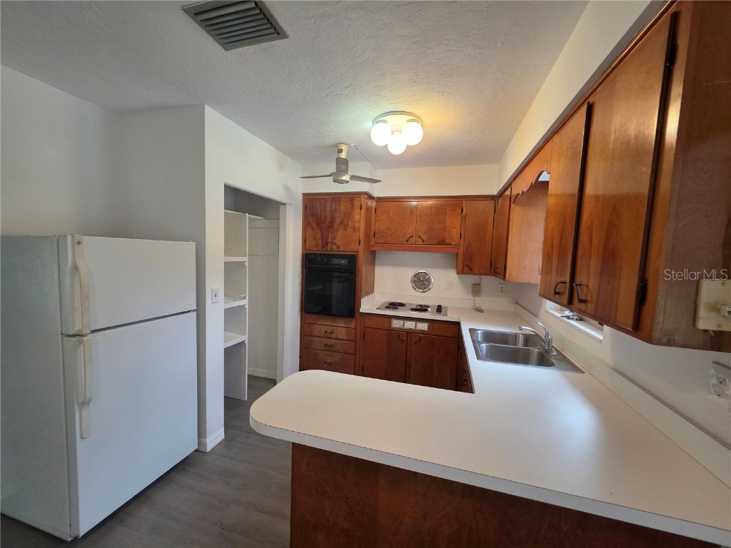 4461 Maceachen Boulevard Sarasota FL 34233 A4664612 image12