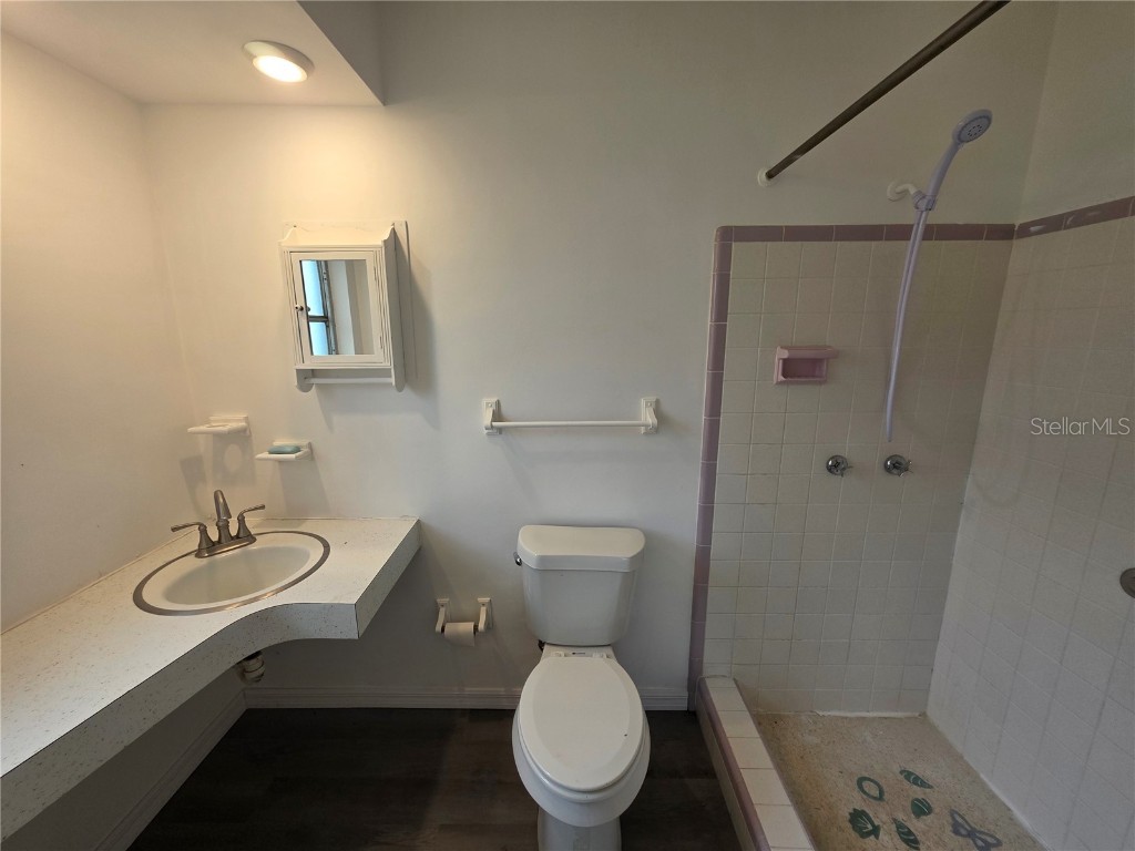 4461 Maceachen Boulevard Sarasota FL 34233 A4664612 image23