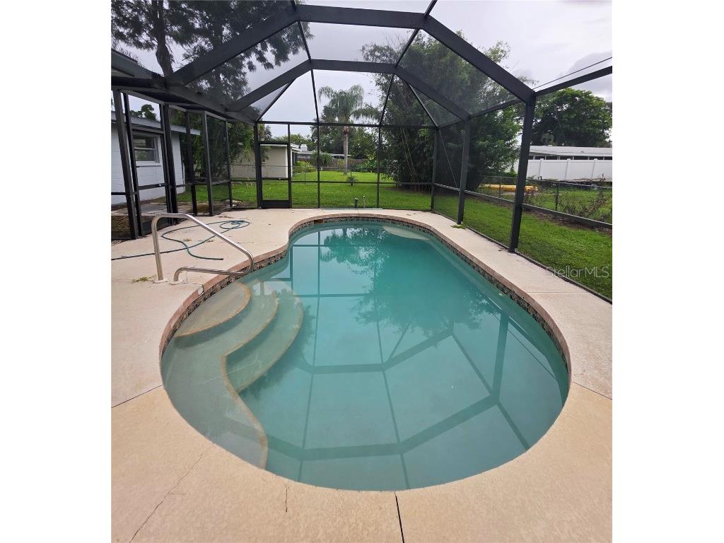 4461 Maceachen Boulevard Sarasota FL 34233 A4664612 image6